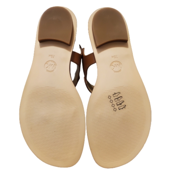 Michael Kors Plate Thong Sandals size 7.5M - Picture 5 of 9
